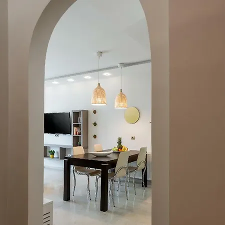 Moonlight Apartment